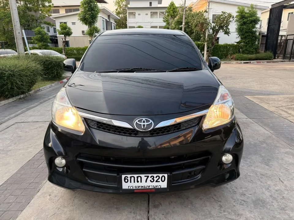 2014 Toyota Avanza II 3