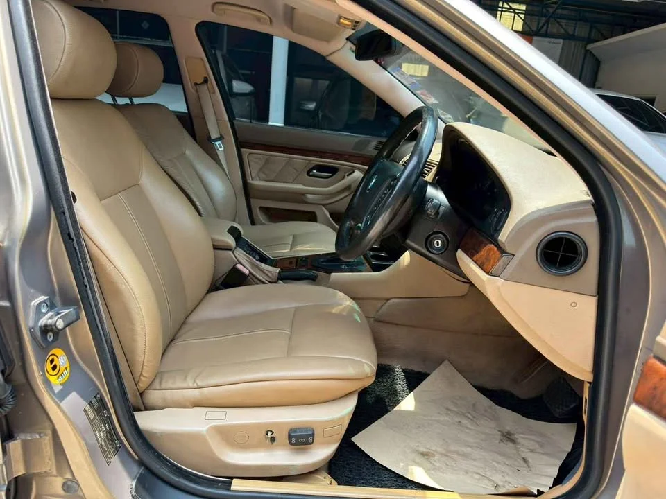 2002 BMW 5er E39 3