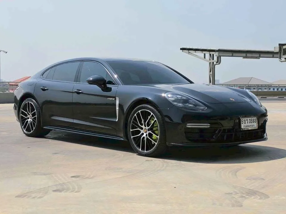 2021 Porsche Panamera II 3