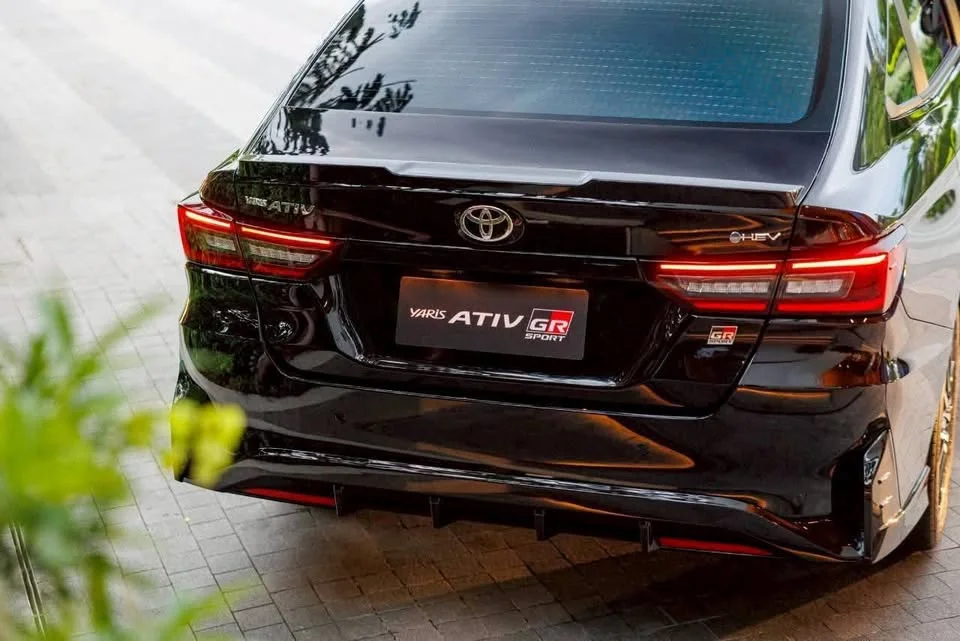 2026 Toyota Yaris ATIV IV 2