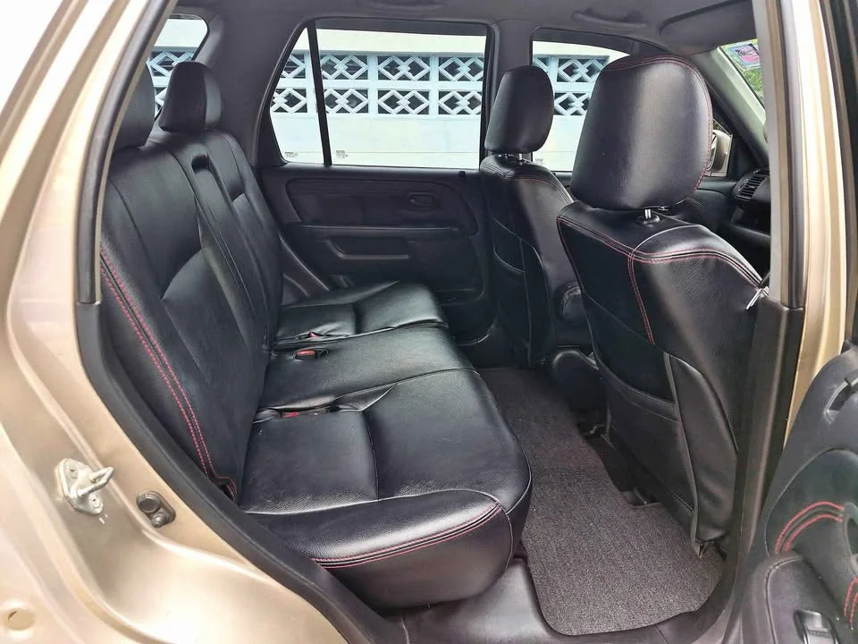 2003 Honda CR-V II 2