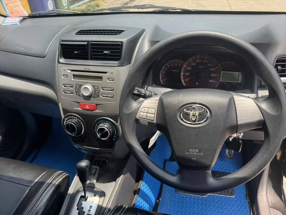 2012 Toyota Avanza II 2