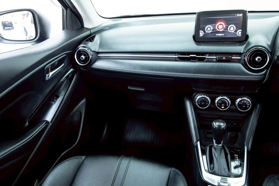 2019 Mazda 2 III 3