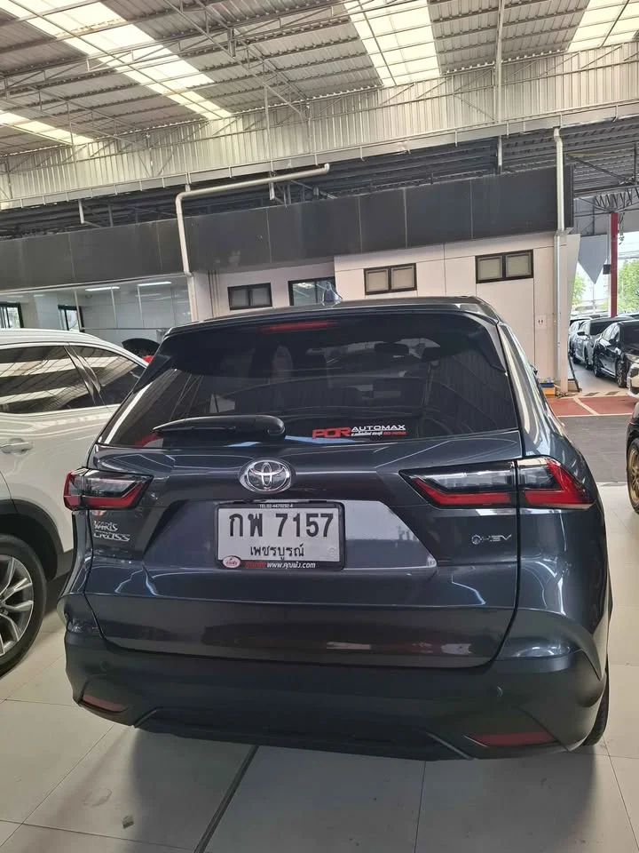 2024 Toyota Yaris Cross AC200 2