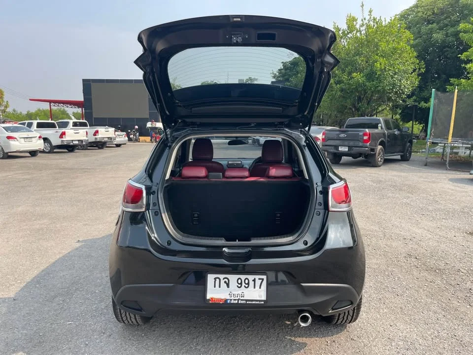 2015 Mazda 2 III 2