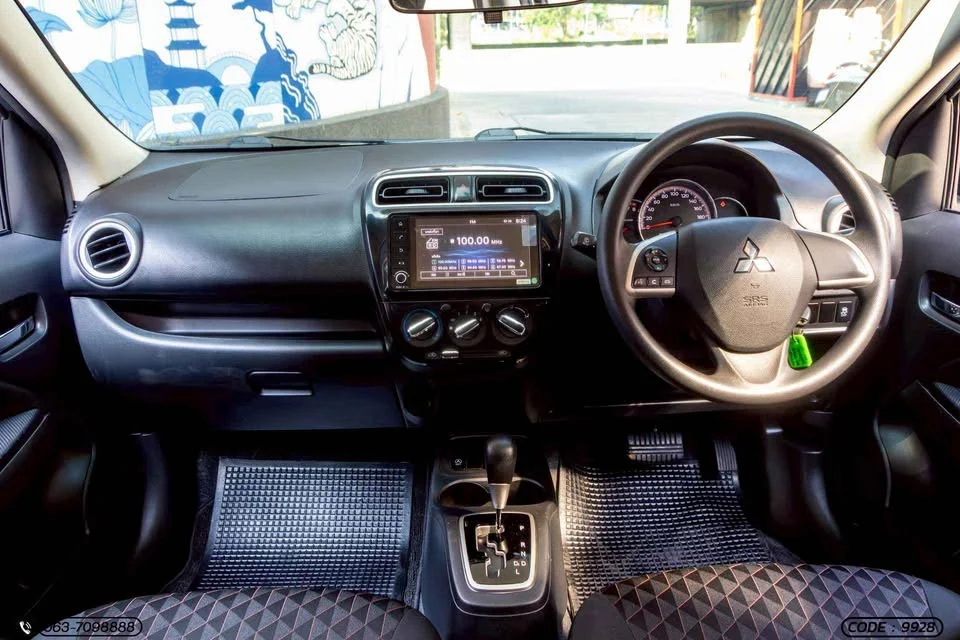 2020 Mitsubishi Mirage VI 3
