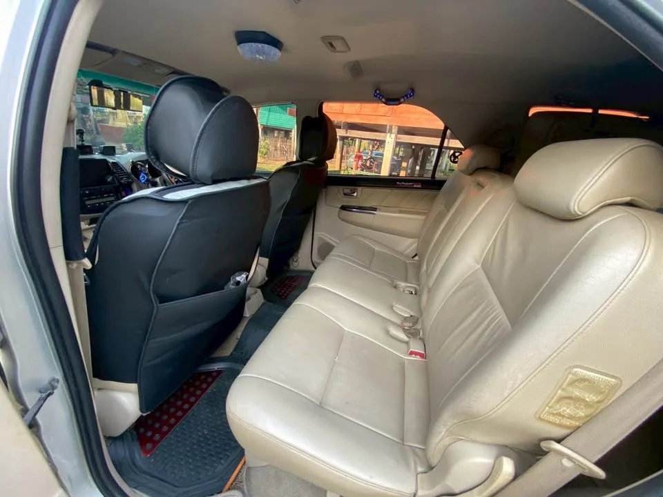 2005 Toyota Fortuner I 2