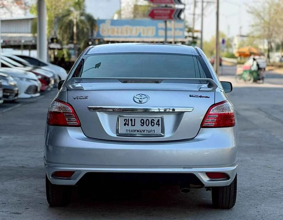 2012 Toyota Vios II 3