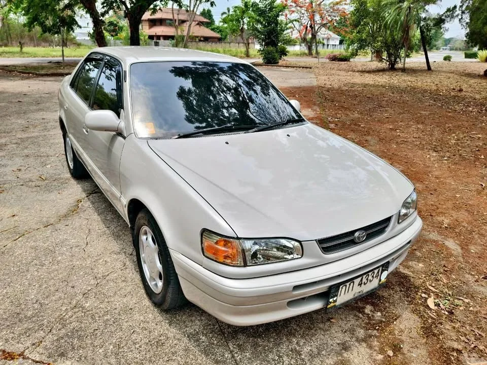 1996 Toyota Corolla Altis VIII (E110) 3