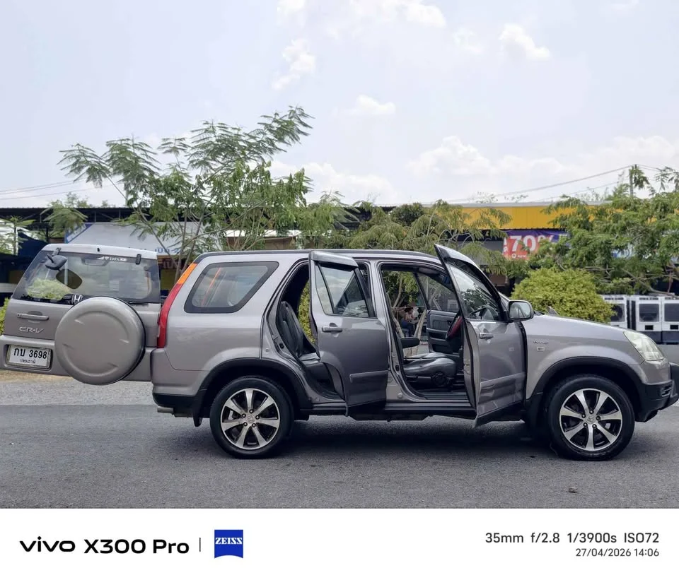 2003 Honda CR-V II 3