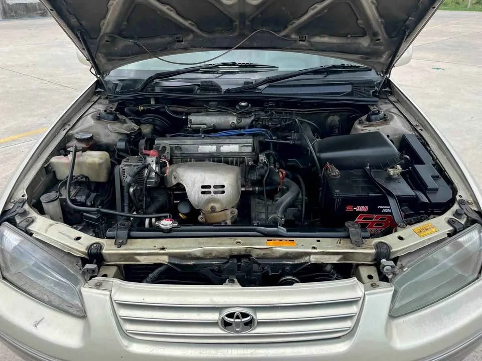 1999 Toyota Camry IV (XV20) 3