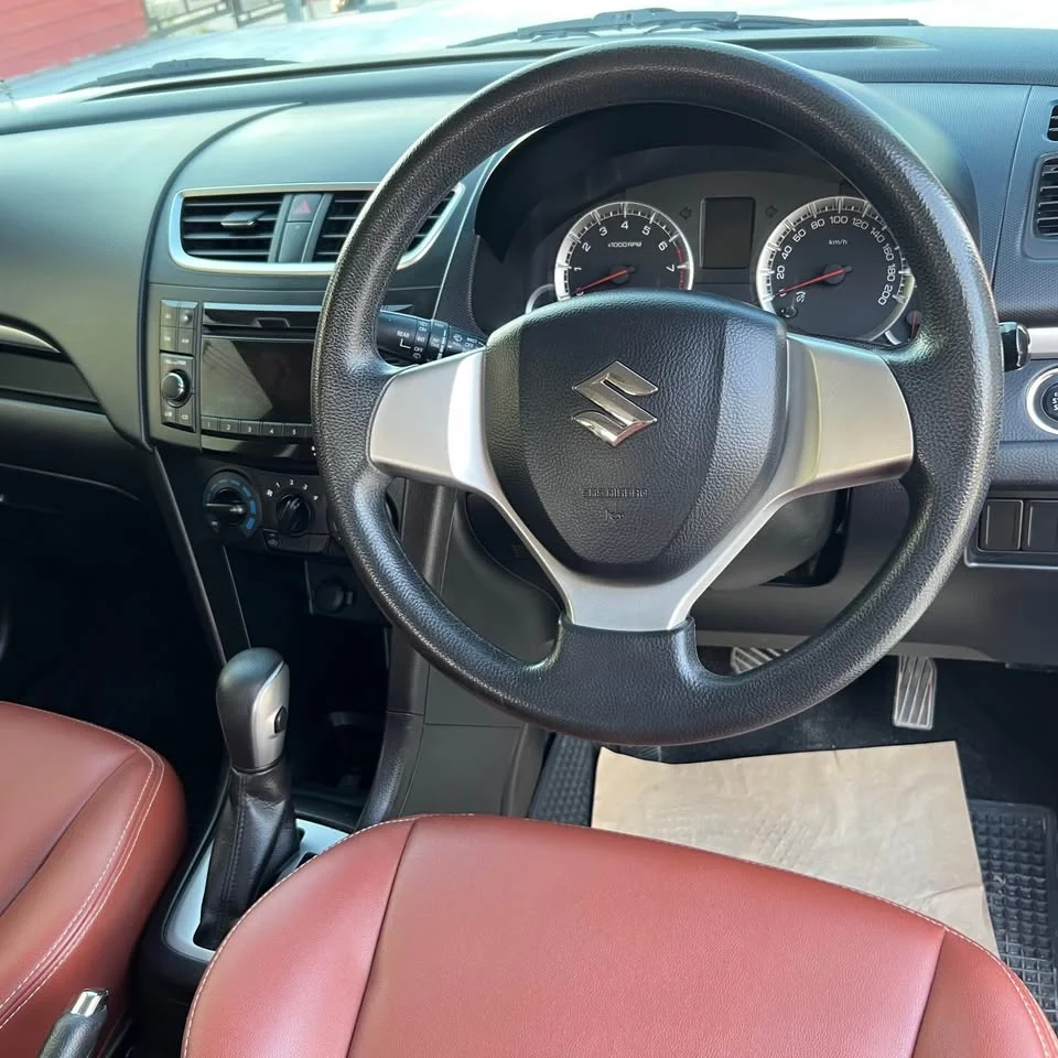 2016 Suzuki Swift II 3