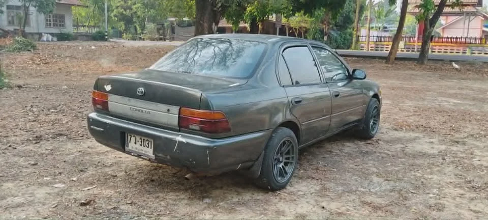 2004 Toyota Corolla Altis VII (E100) 3
