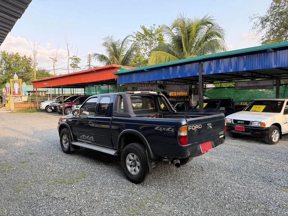 1999 Mazda 2500 Fighter V 3