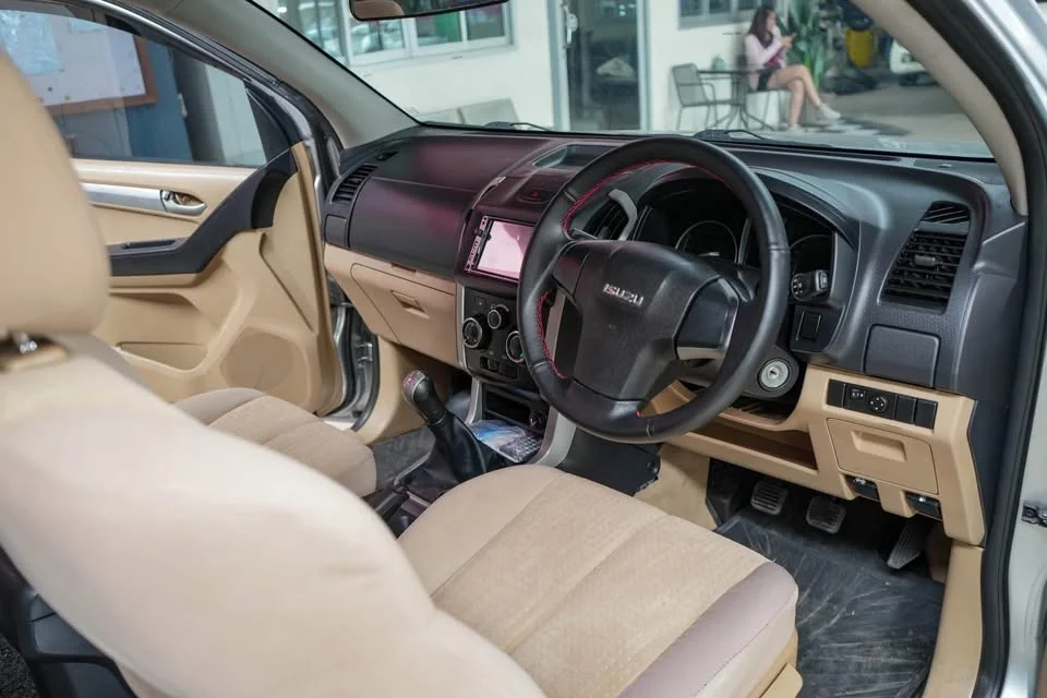 2013 Isuzu D-Max II (RT) 3