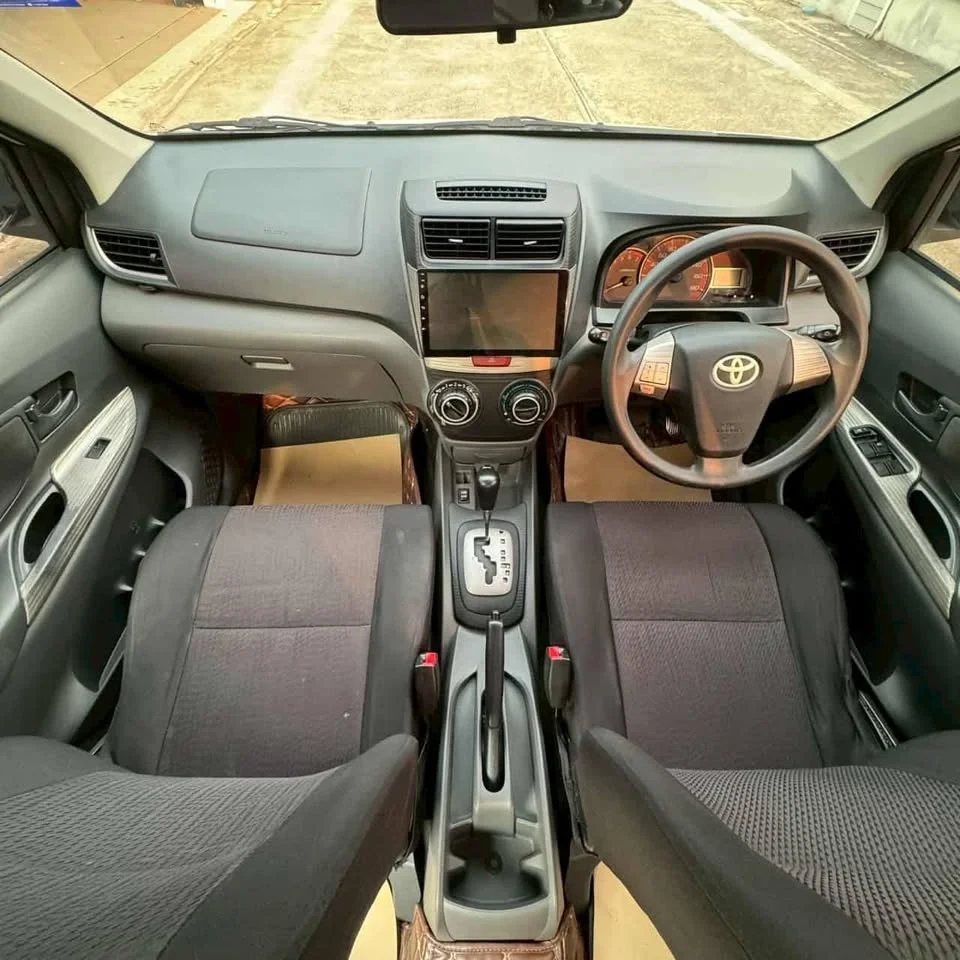 2012 Toyota Avanza II 2