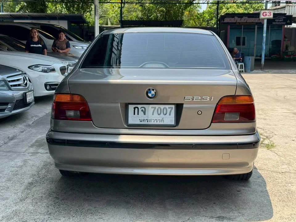 2002 BMW 5er E39 3