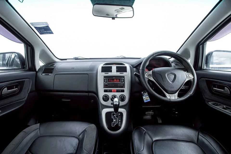 2011 Proton Exora 2