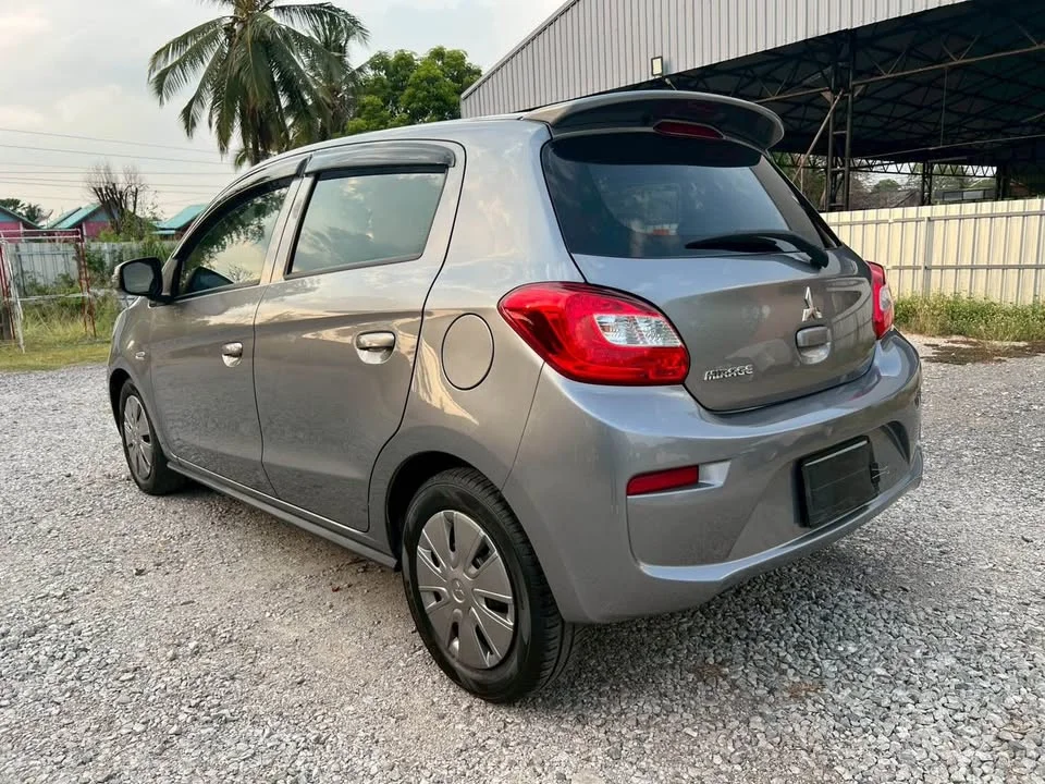 2017 Mitsubishi Mirage VI 3