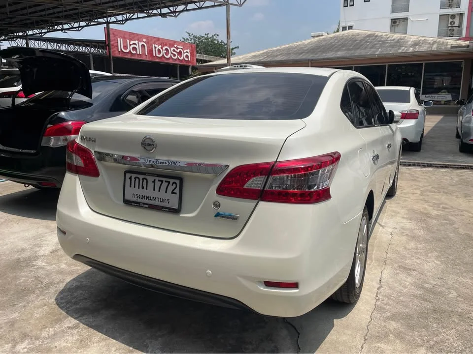 2013 Nissan Sylphy III (B17) 3