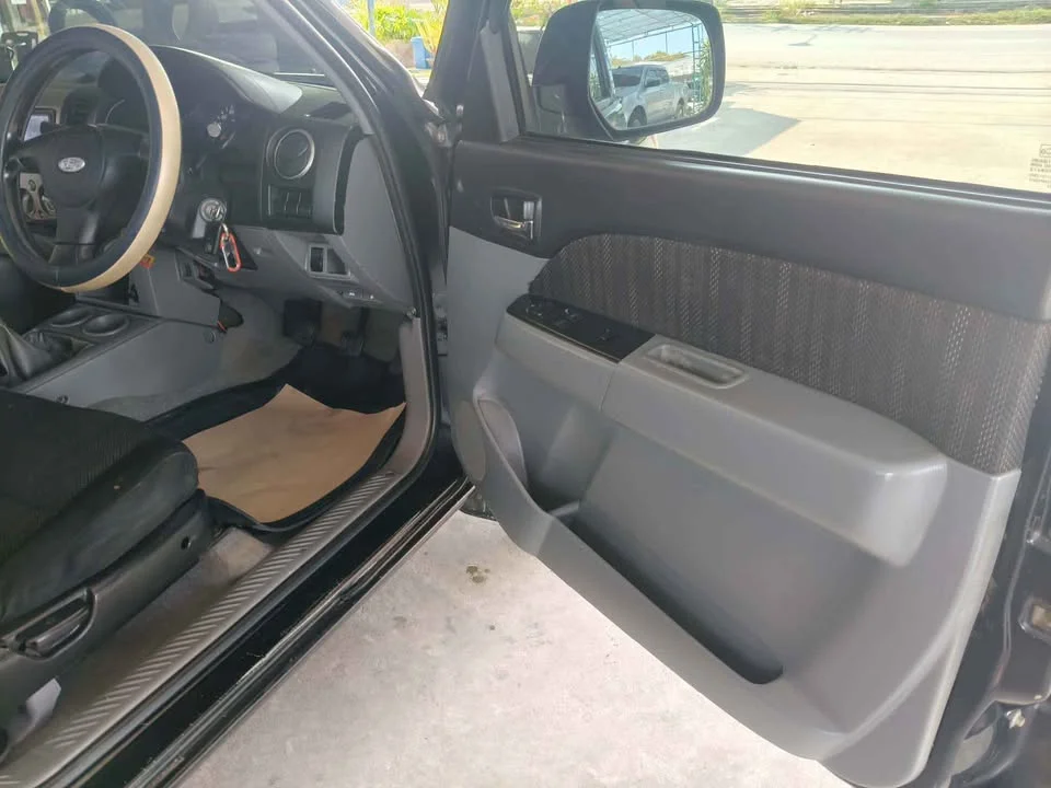 2011 Mazda BT-Series I 2