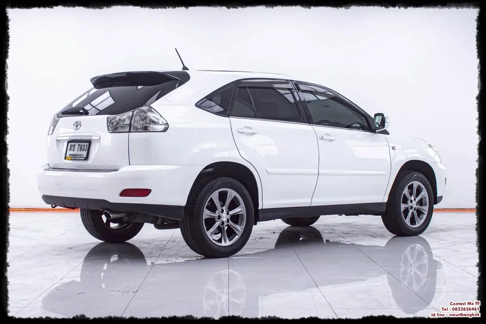 2011 Toyota Harrier II 3