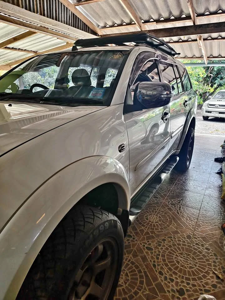 2012 Mitsubishi Pajero Sport II 3