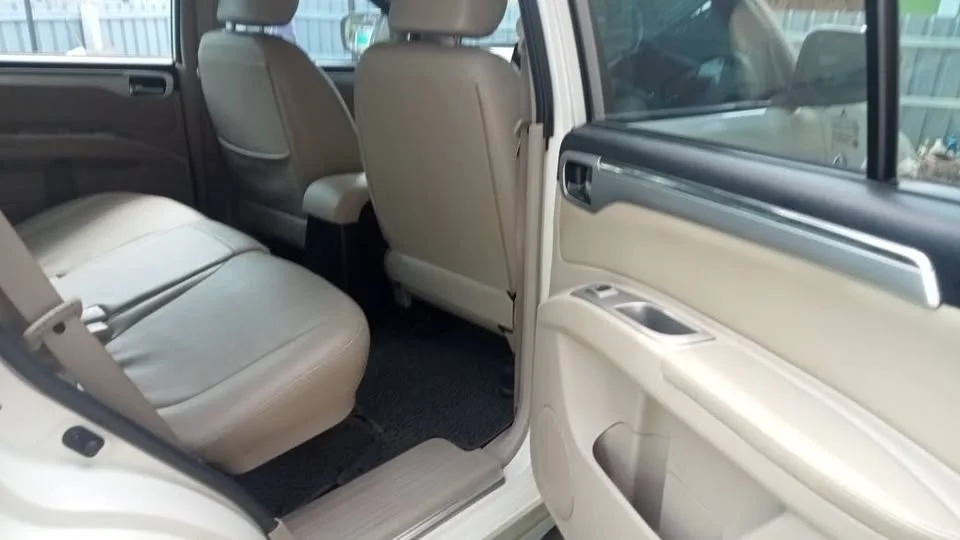 2009 Mitsubishi Pajero Sport II 3