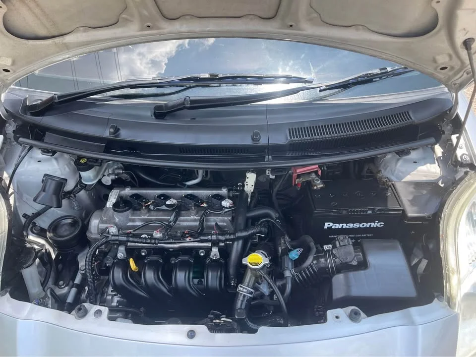 2006 Toyota Yaris II 2