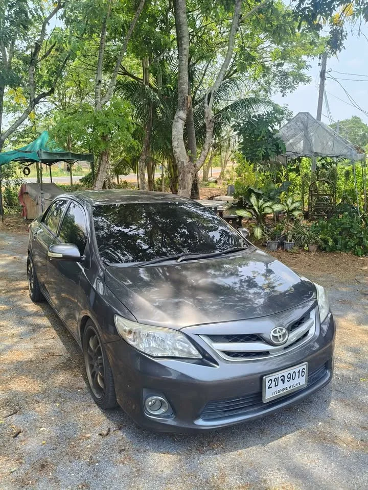 2010 Toyota Corolla Altis X (E140) 3