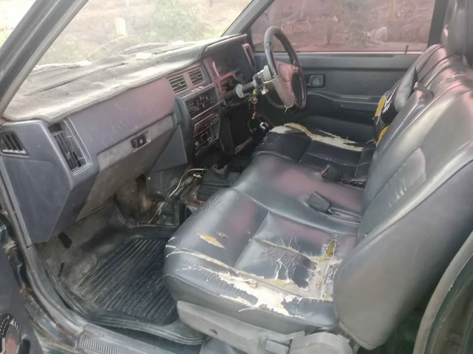 1994 Nissan Big M D21 3