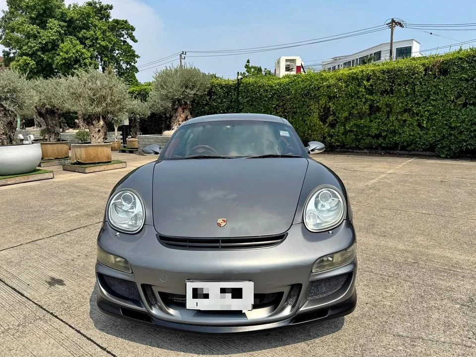 2010 Porsche Boxster and Cayman II 2