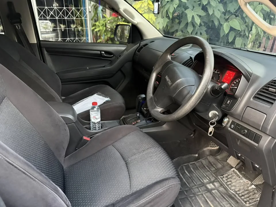 2016 Isuzu MU-X I 2