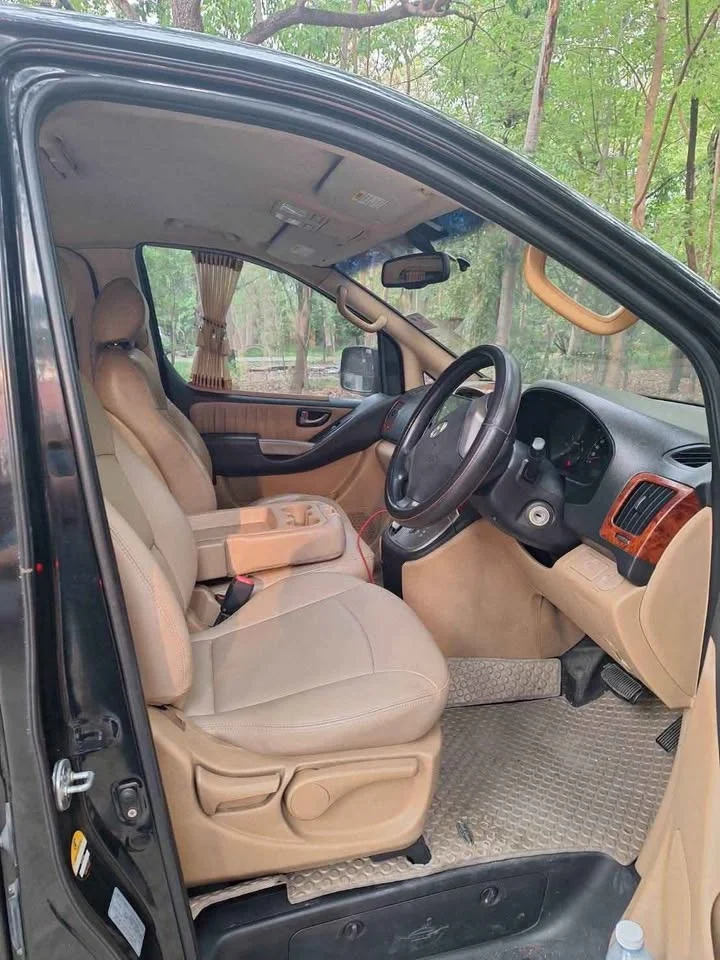 2011 Hyundai H-1 II 3