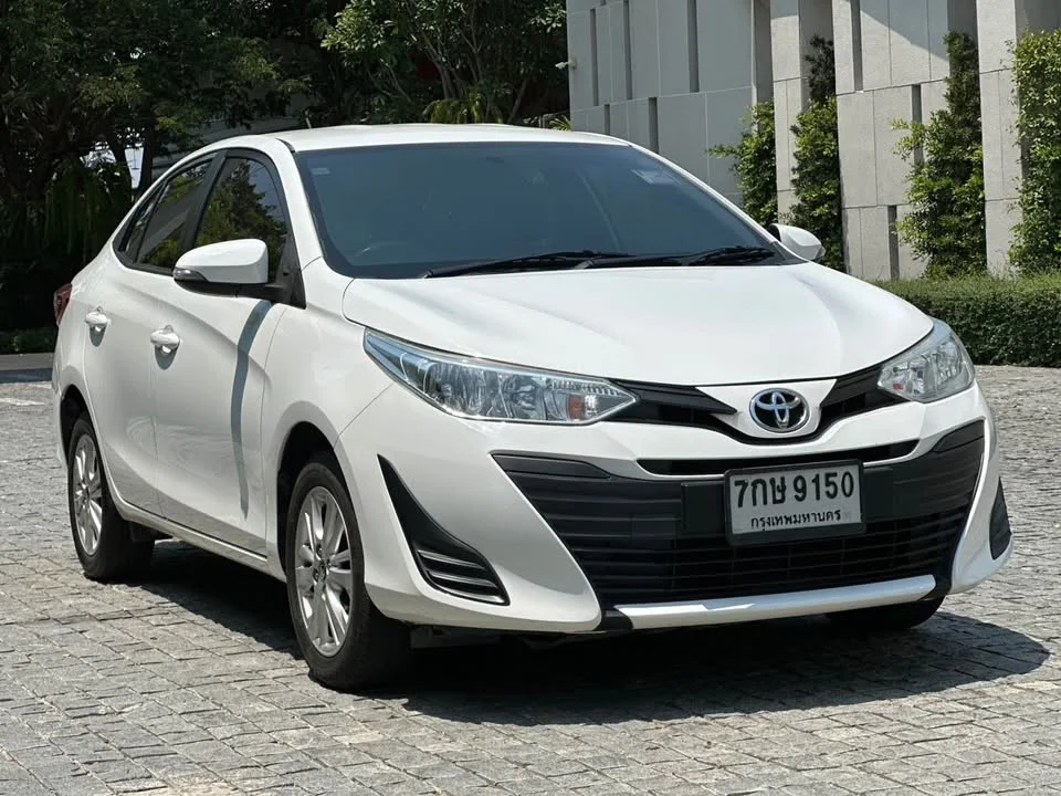 2018 Toyota Yaris ATIV III 2