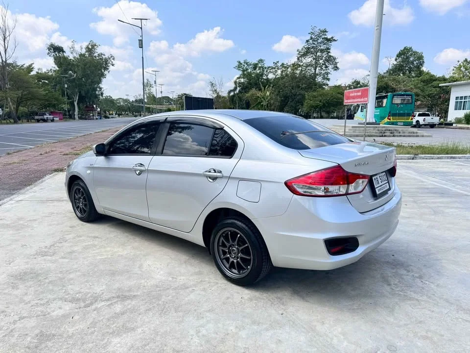 2017 Suzuki Ciaz 2