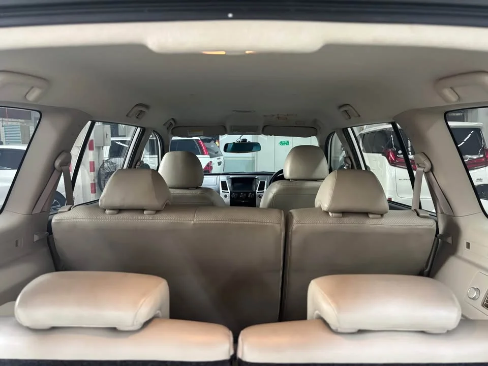 2010 Mitsubishi Pajero Sport II 2