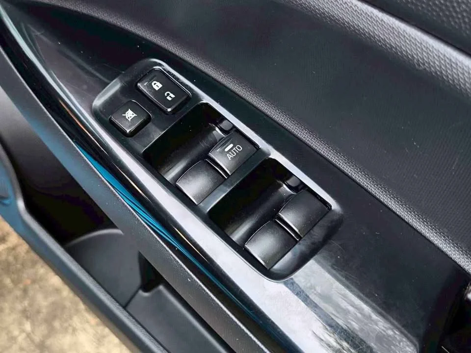 2018 Mitsubishi Mirage VI 2