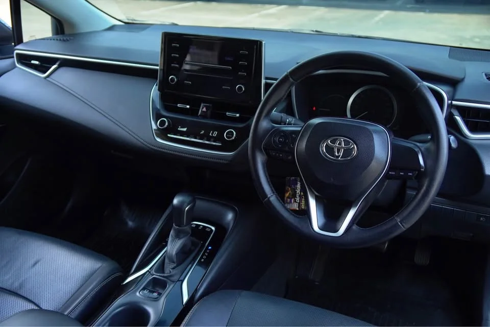 2020 Toyota Corolla Altis XII (E210) 3