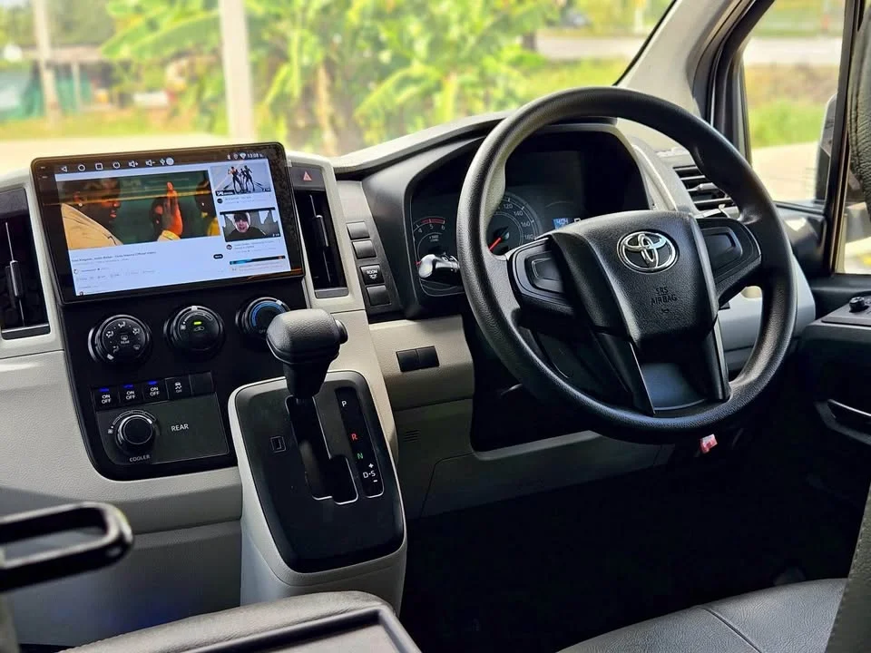 2020 Toyota Commuter VI (H300) 3