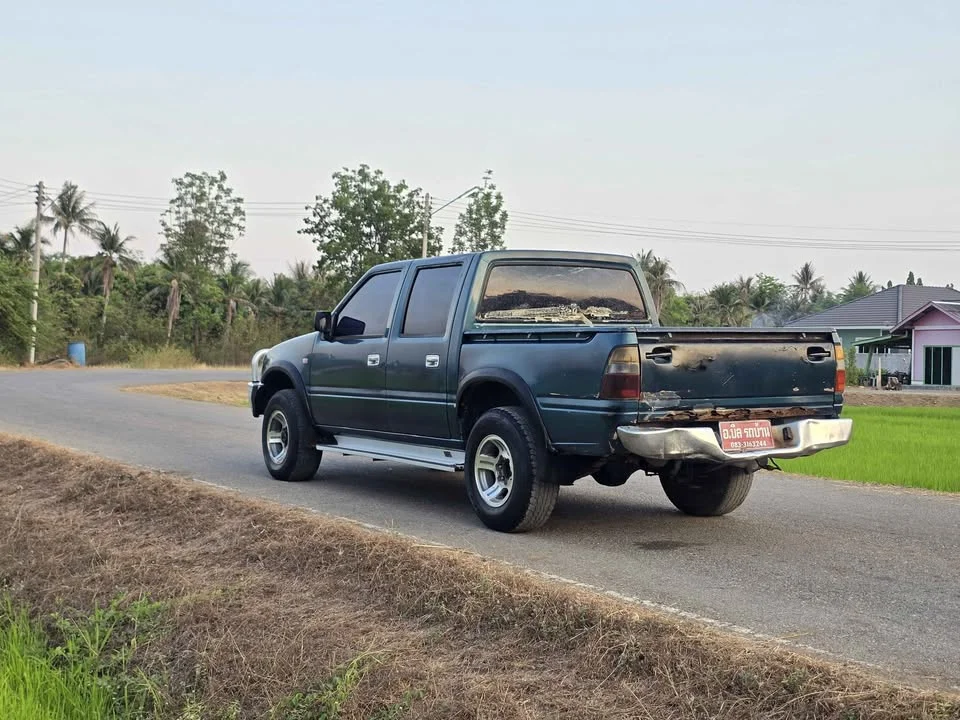 2001 Isuzu Faster Dragon Eyes III 3