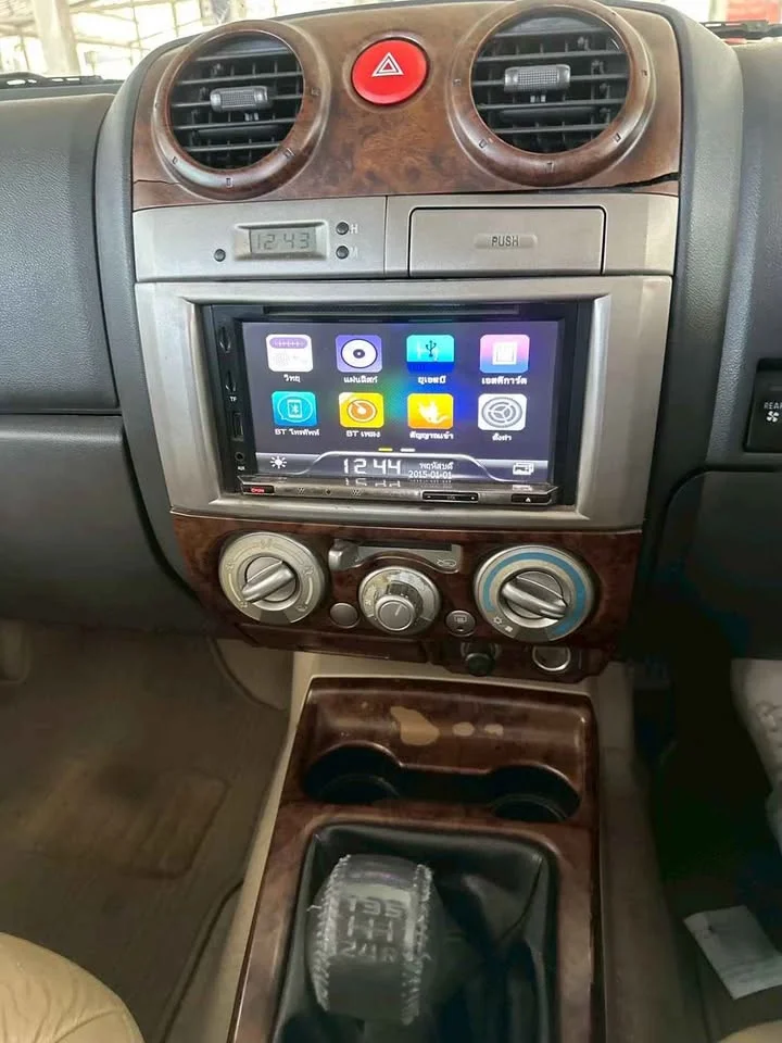 2007 Isuzu MU-7 3