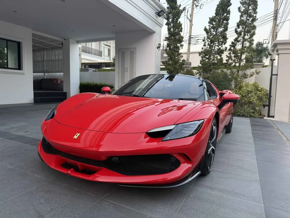 2024 Ferrari SF90 Stradale 3