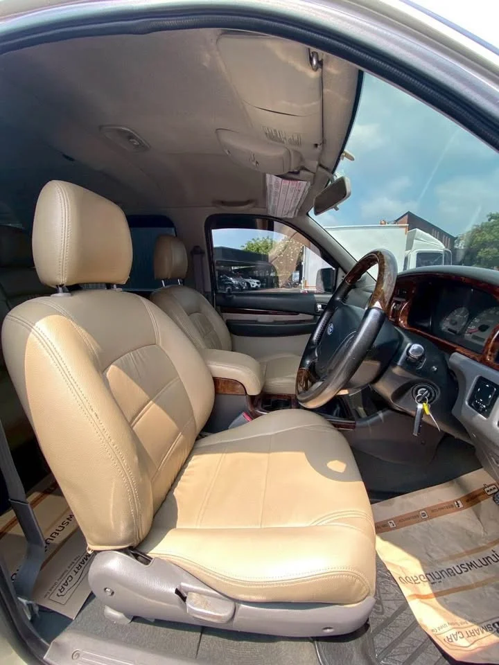 2004 Ford Everest I 2