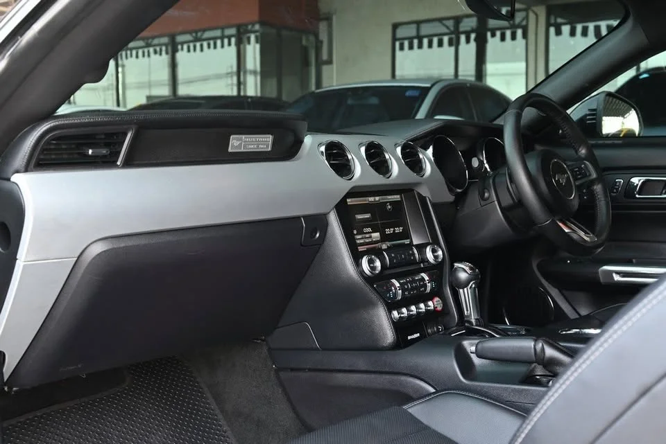 2016 Ford Mustang VI 3