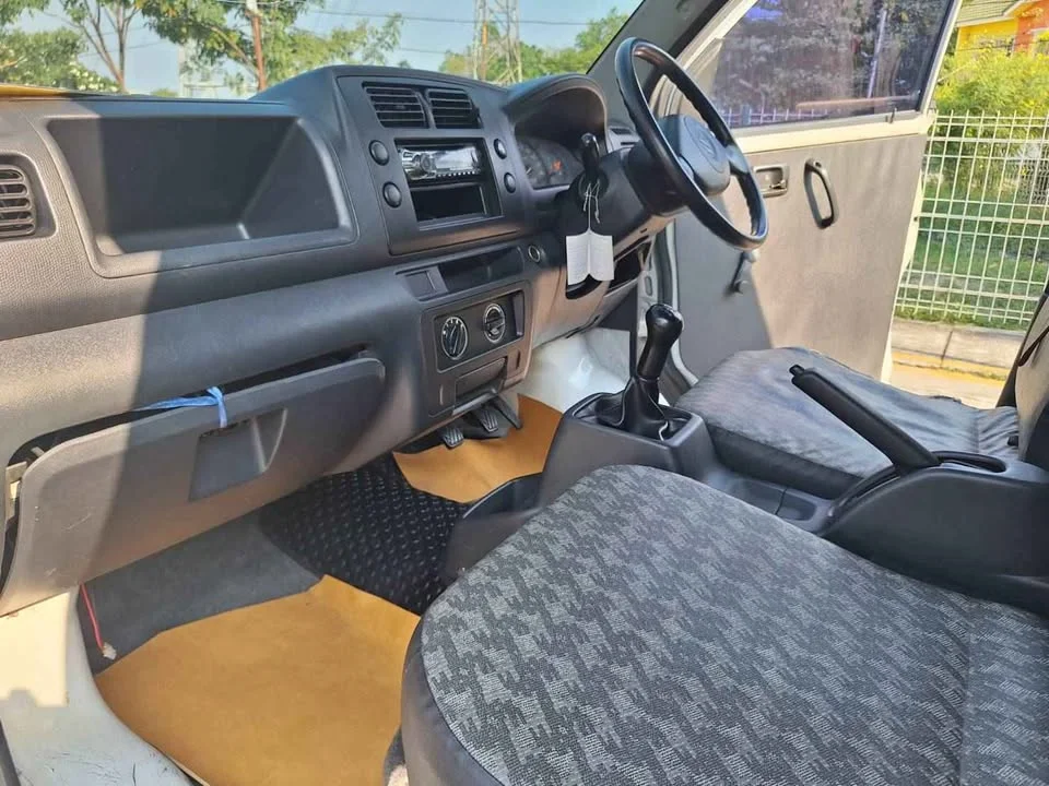 2013 Suzuki Carry I 3