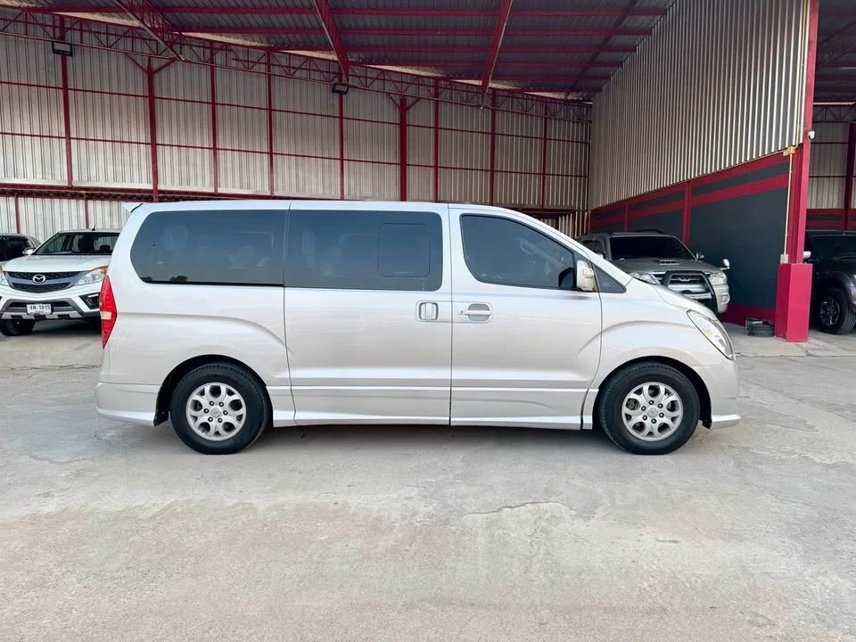 2008 Hyundai H-1 II 2