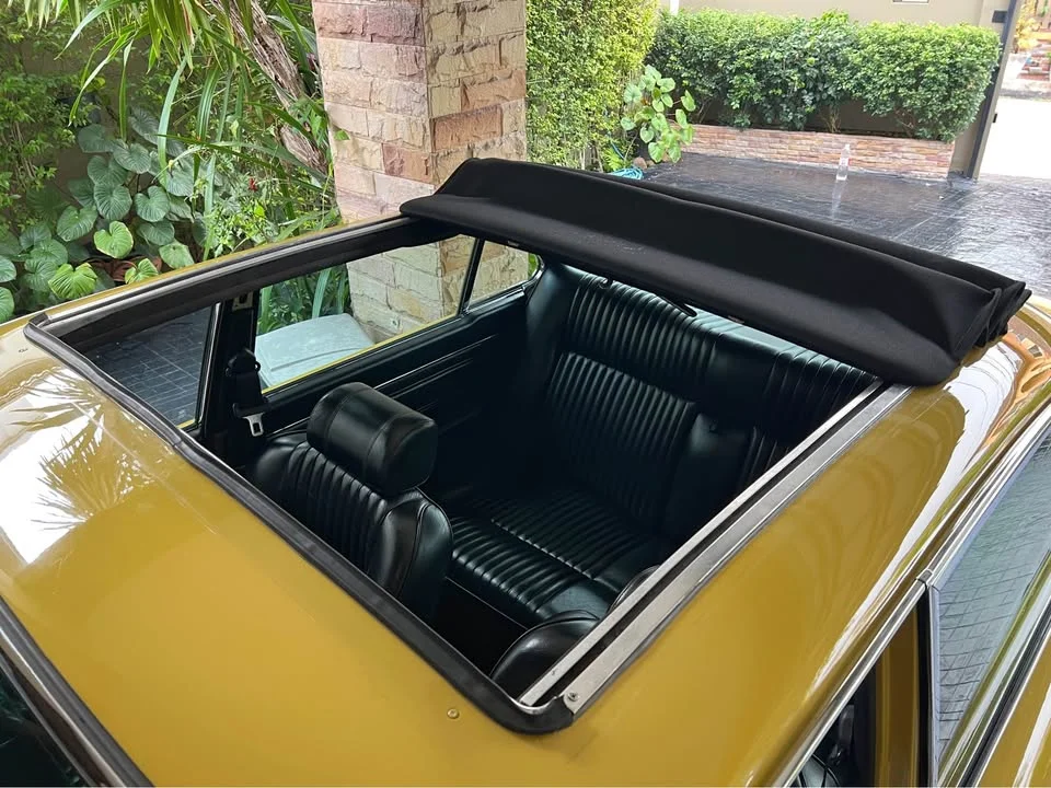 1975 Jaguar XJ Series III 3