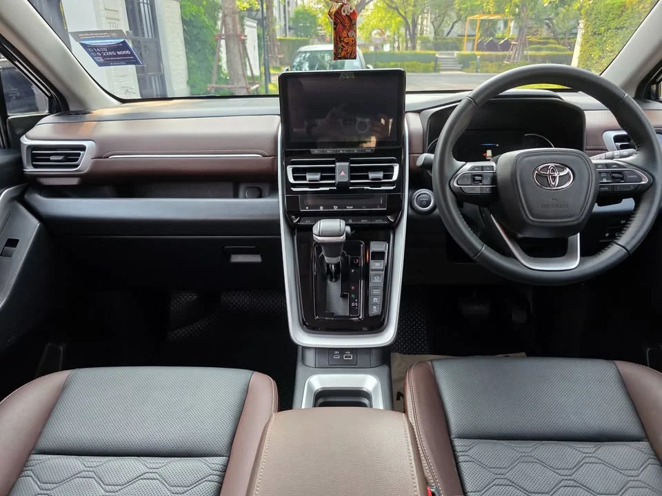 2024 Toyota Innova III 3