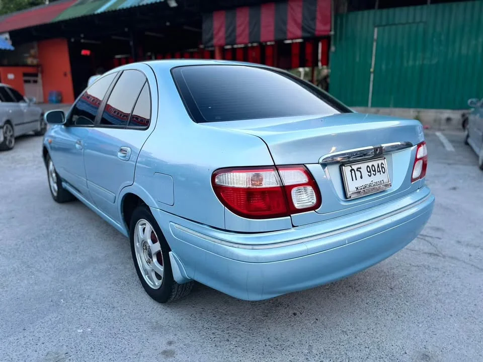 2002 Nissan Sunny N16 3